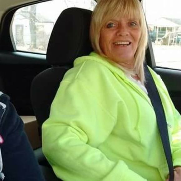 Meet your Posher, Dawna - Picture 1 of 1